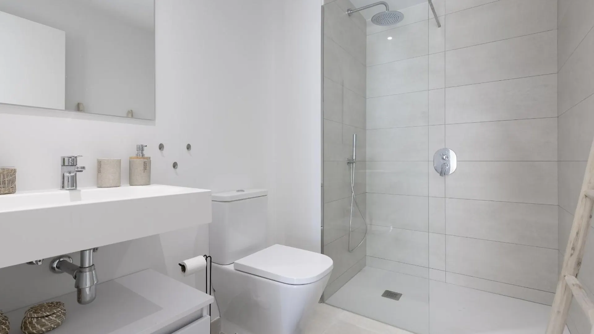 Premium Garden Suite In Higueron 푸엔히롤라 0*,  스페인